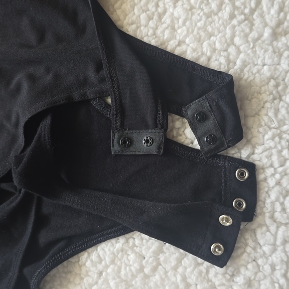 Express/Fashion Nova Black Sleeveless Bodysuit Set Of 2 - Picture 6 of 9